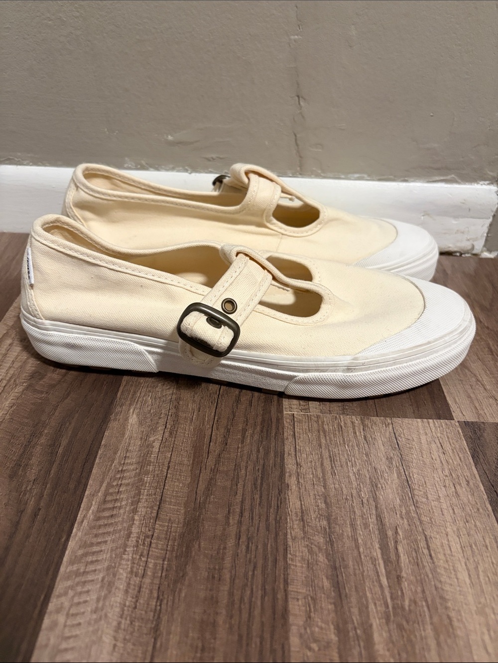 Cream Mary Jane Vans